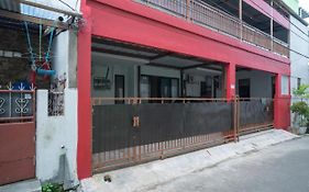 RedDoorz near Sarinah Jakarta